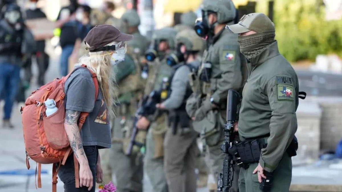 Portland troop deployment